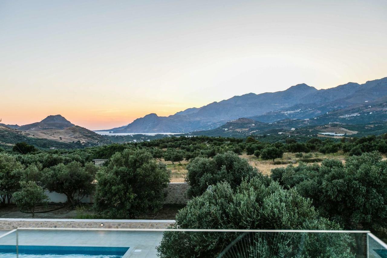 Villa Anemolia Lefkogeia Екстериор снимка