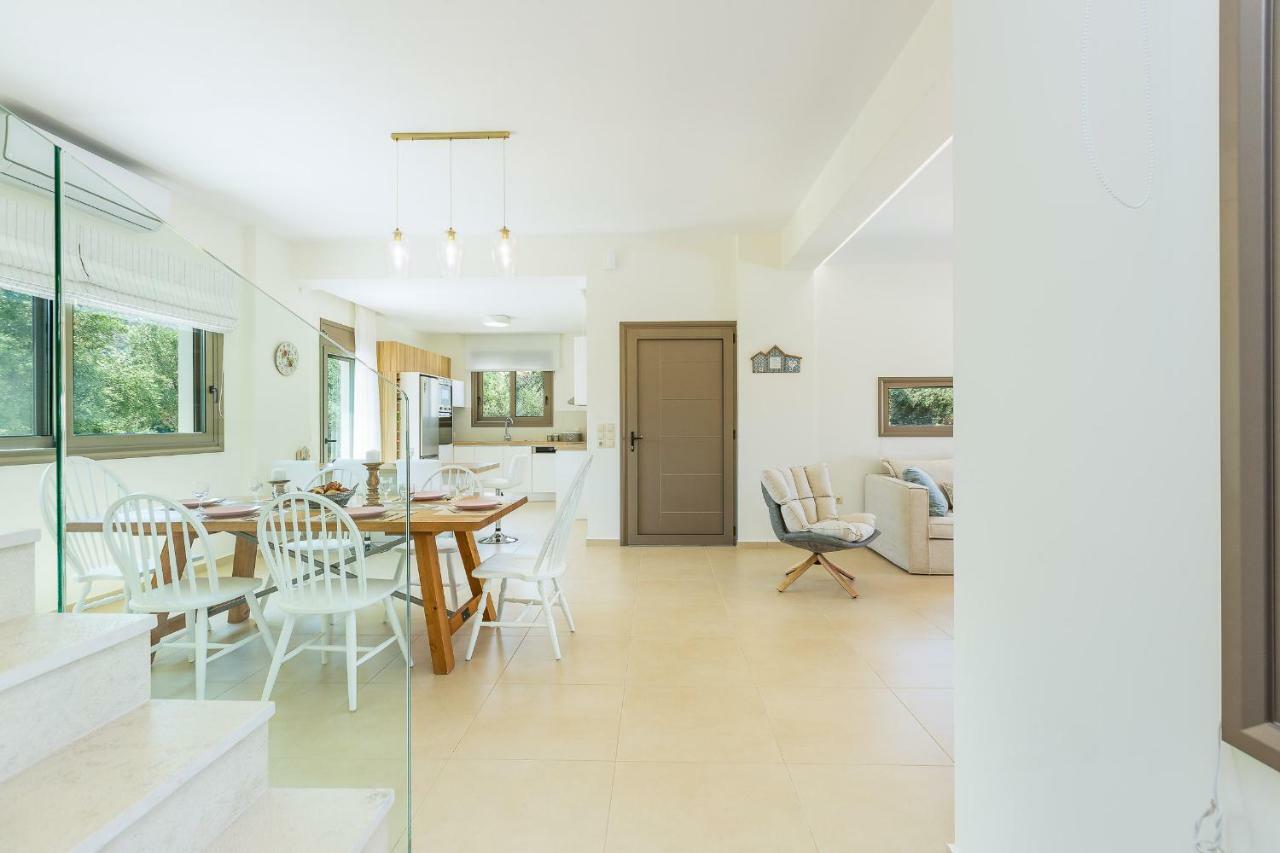 Villa Anemolia Lefkogeia Екстериор снимка