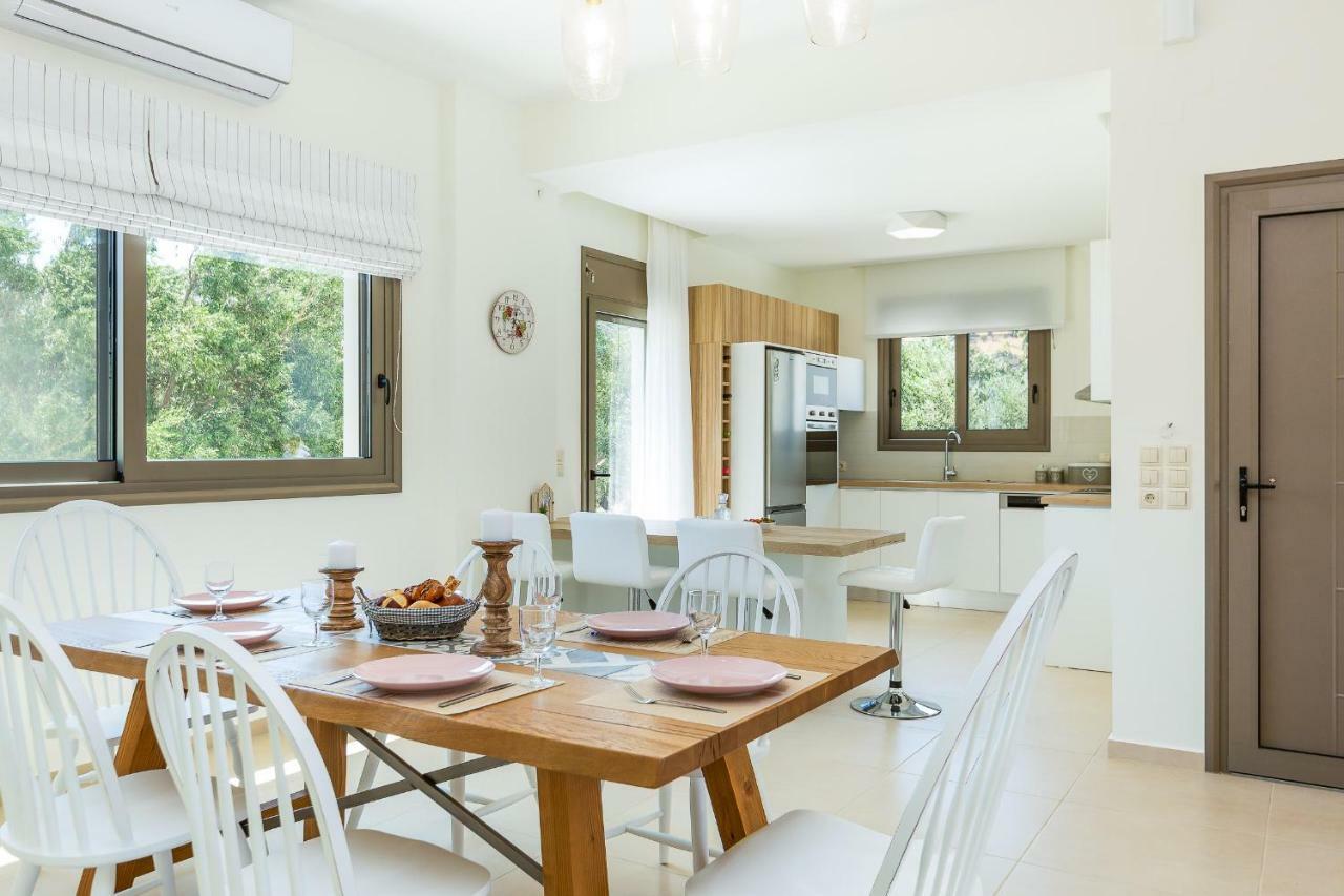 Villa Anemolia Lefkogeia Екстериор снимка